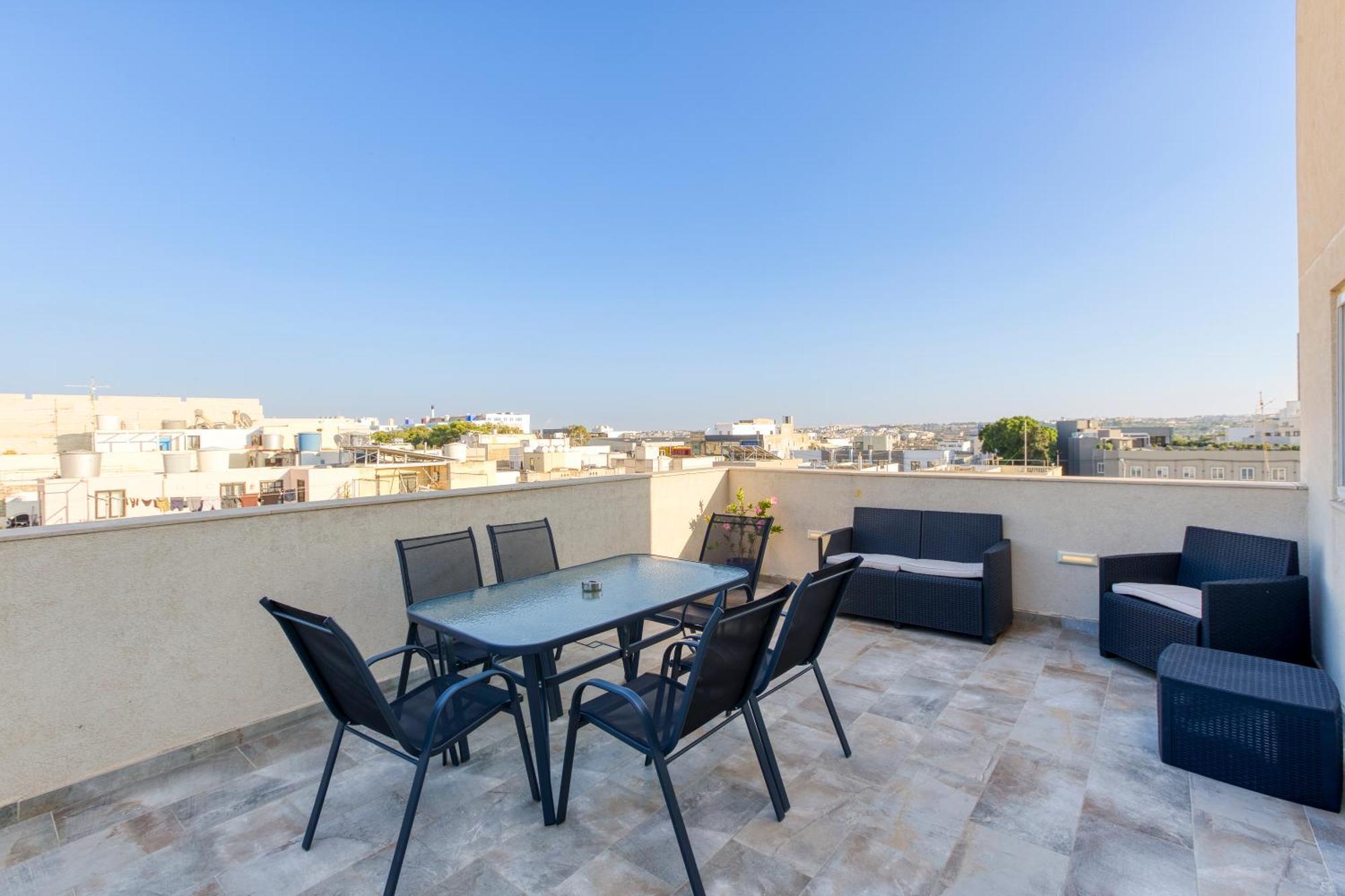 Annitchka Mansions - Penthouse In Central Malta 比尔基卡拉 外观 照片