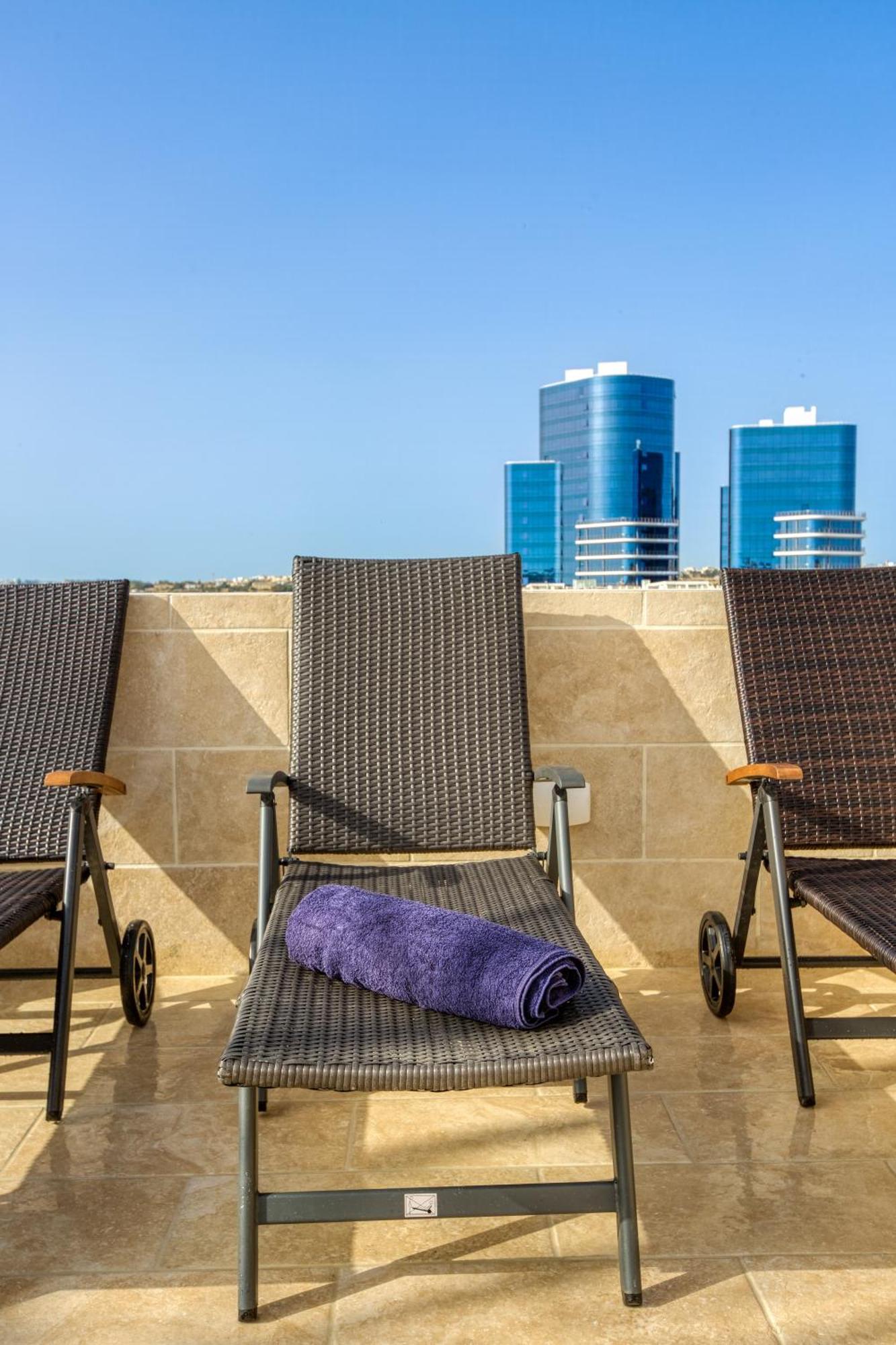 Annitchka Mansions - Penthouse In Central Malta 比尔基卡拉 外观 照片