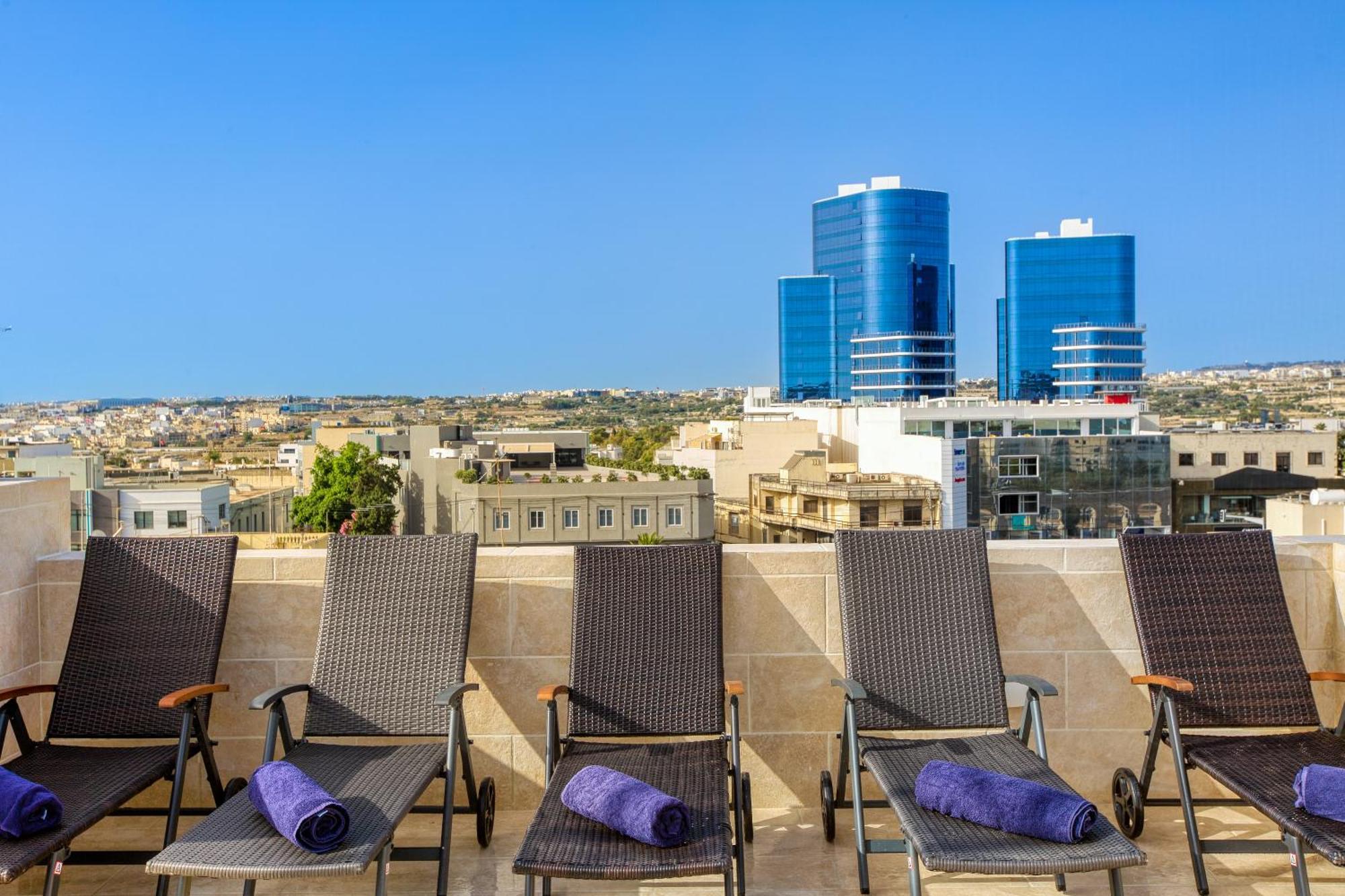 Annitchka Mansions - Penthouse In Central Malta 比尔基卡拉 外观 照片